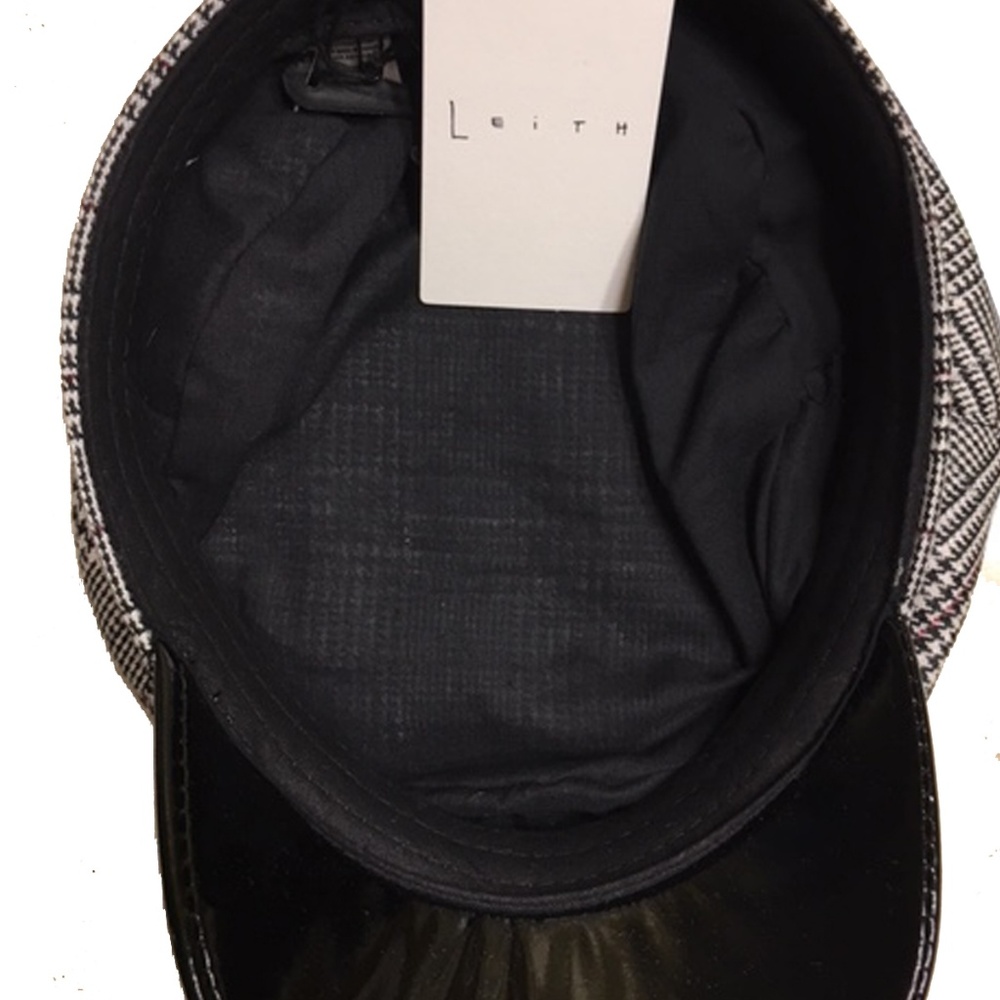 Faux Leather & Glen Plaid Baker Boy Hat - Picture 3 of 5